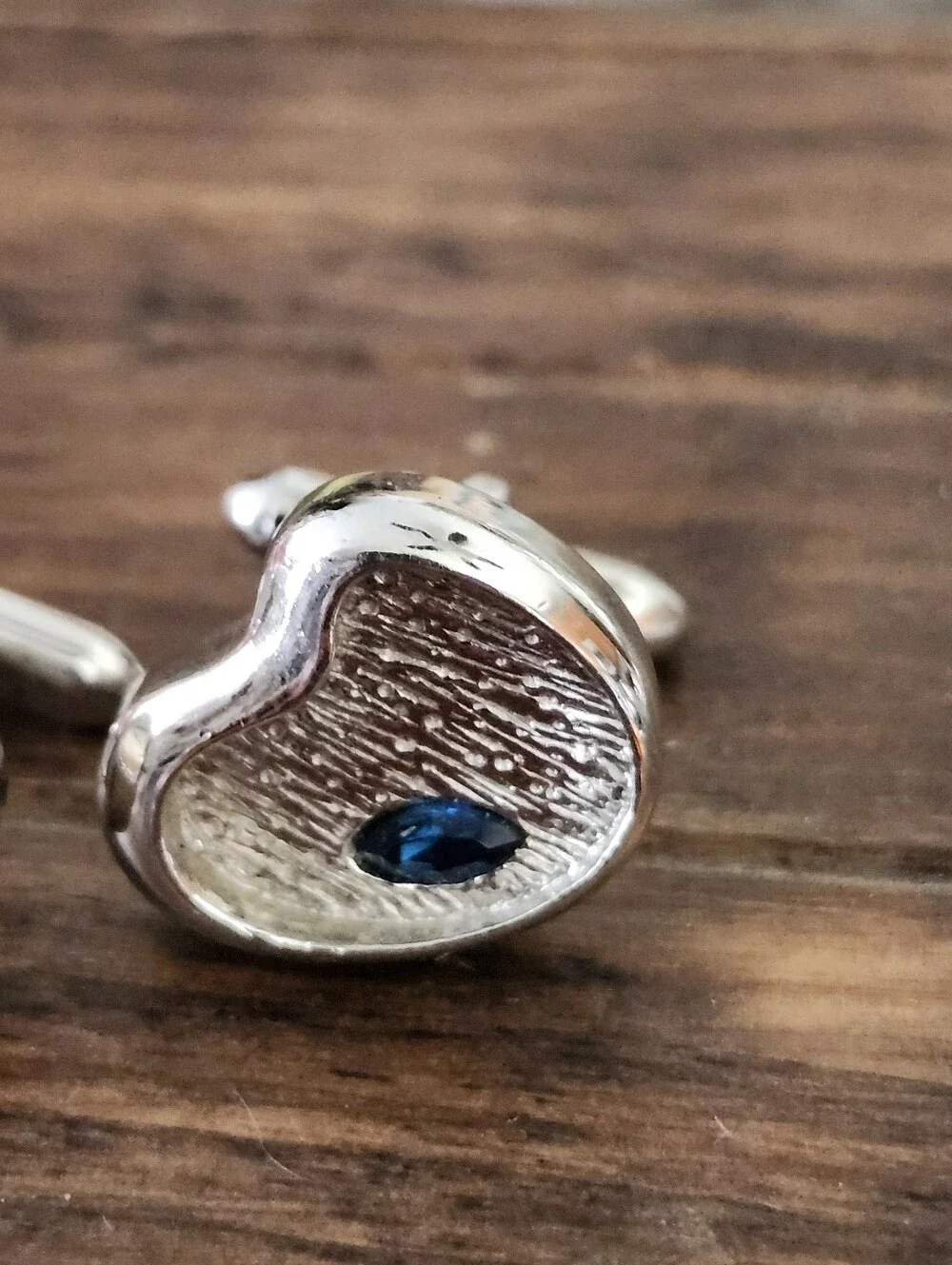 Vtg SWANK Silver Tone Curved Shaped Cufflinks with Blue Stone Accent